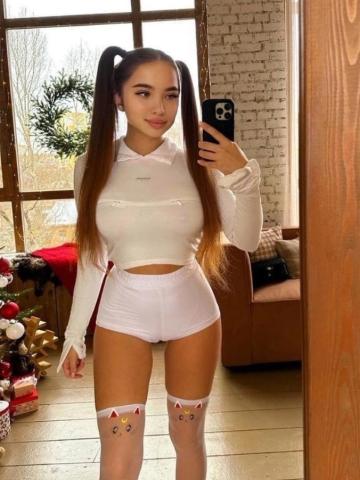 Илона Медсестра фото 3